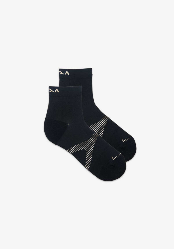 DOXA Run ADDON QUARTER SOCKS Acc. Black 02