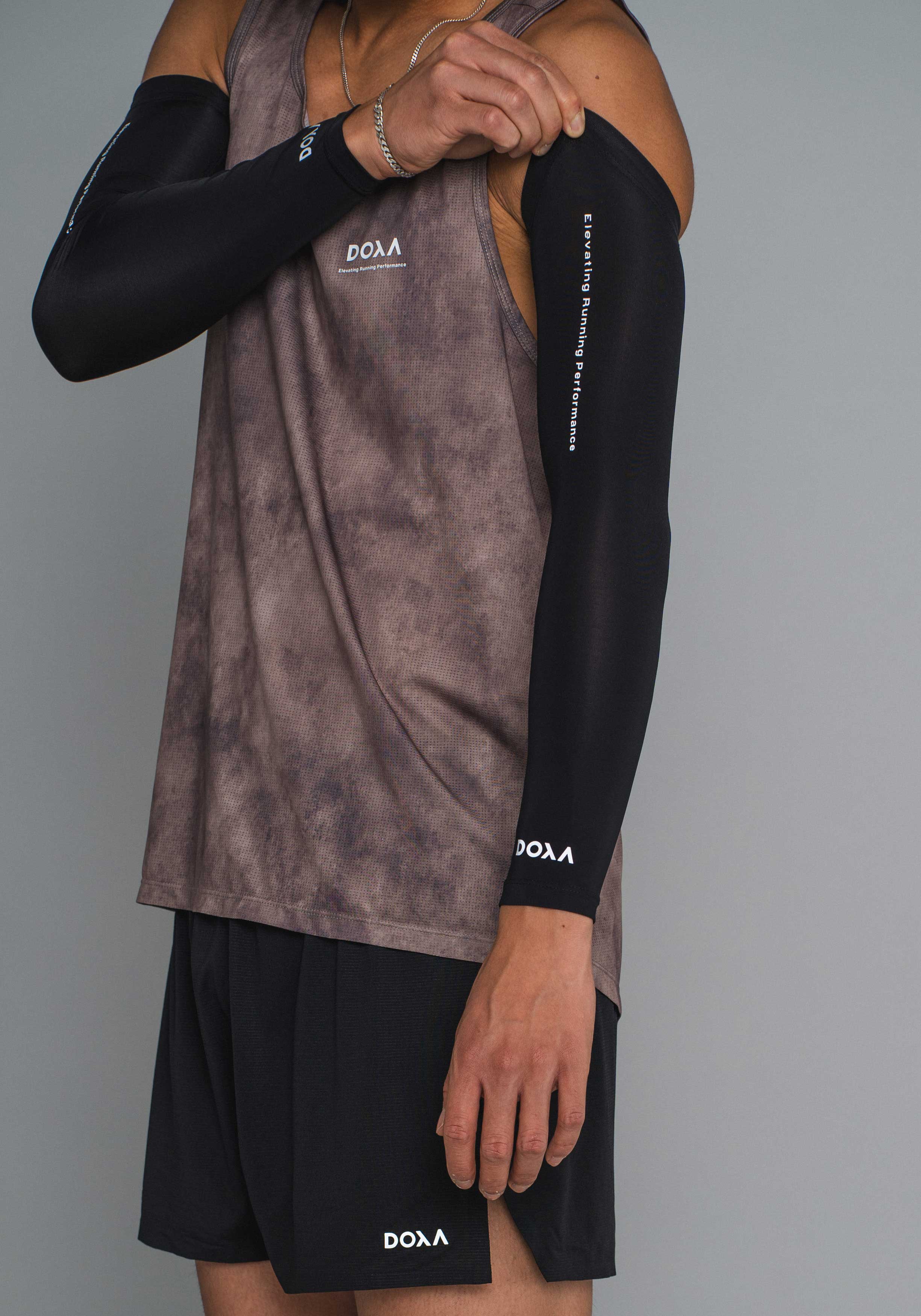 DOXA RUN ApS ADDon RACE SLEEVES Acc. Black 02