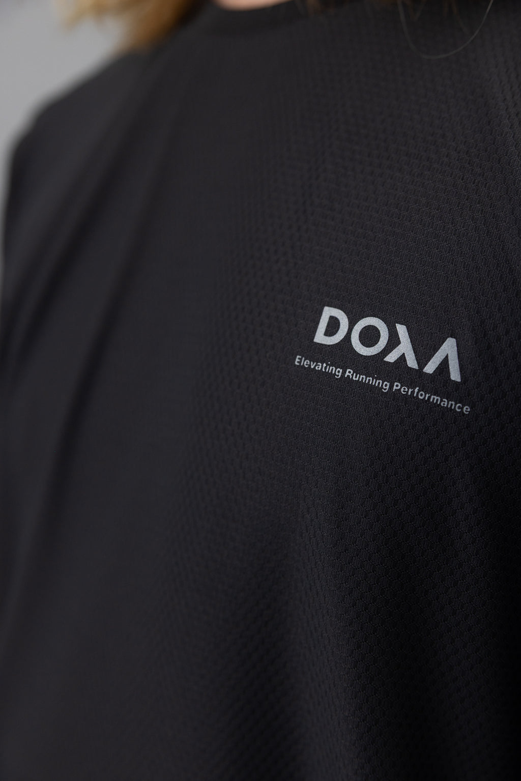 DOXA RUN ApS MENS RERUN TEE LS Tee LS Raven 05