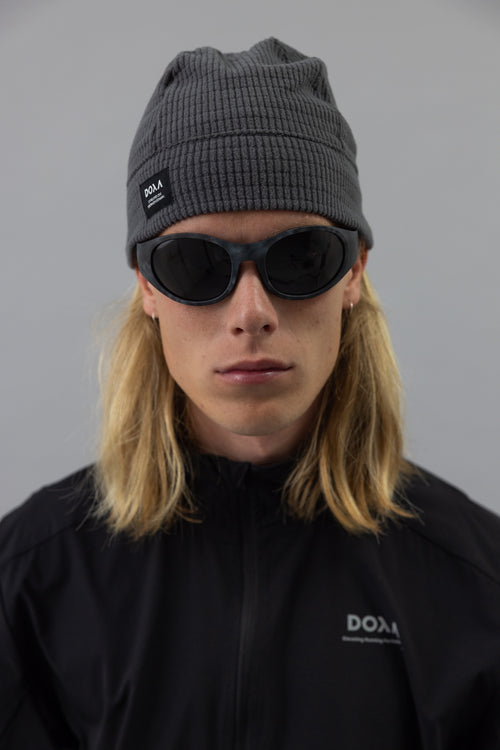 DOXA RUN ApS THERMAL BEANIE Acc. Raven 05