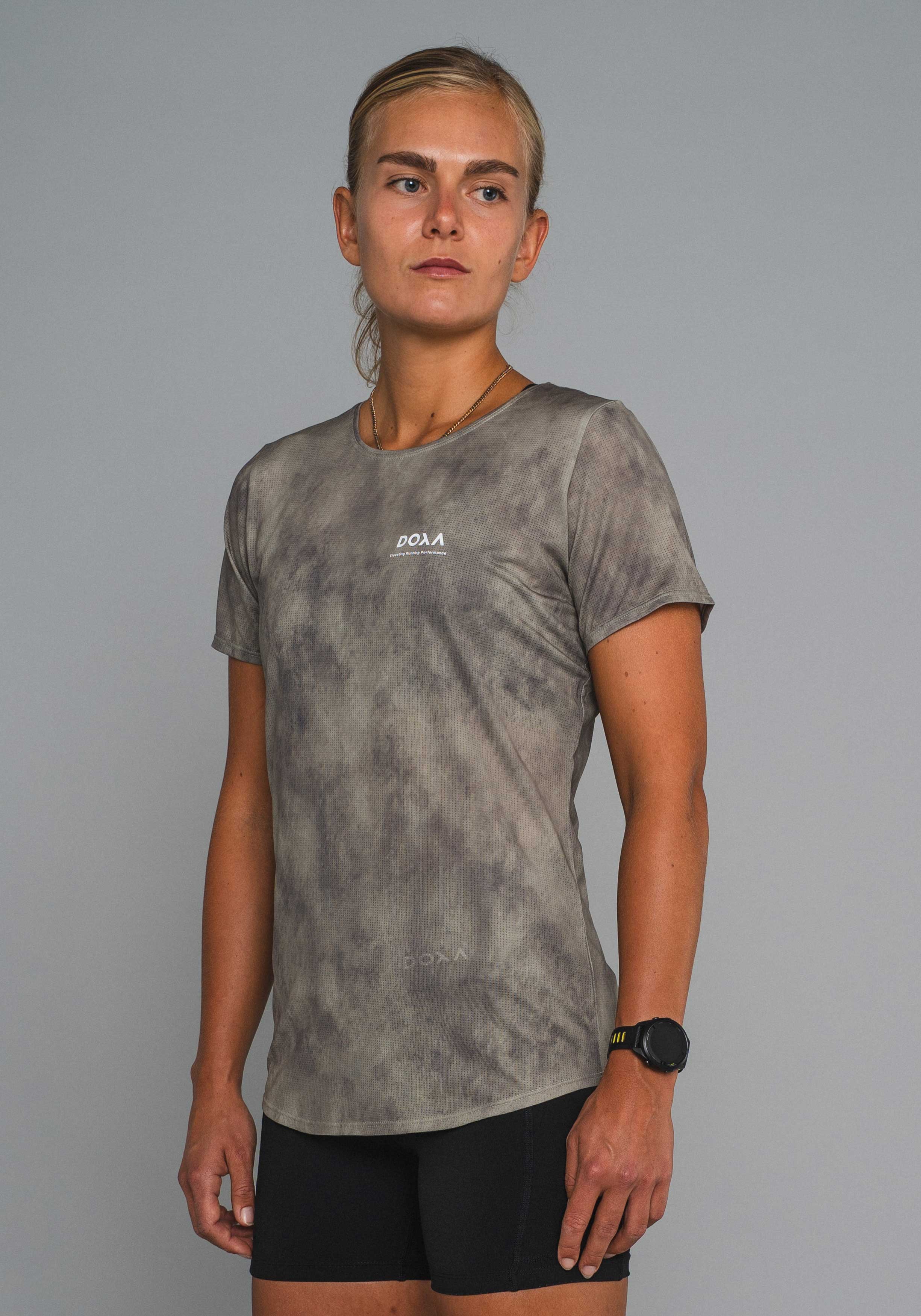 DOXA RUN ApS WNS RERUN TEE SS Tee SS Sage 29