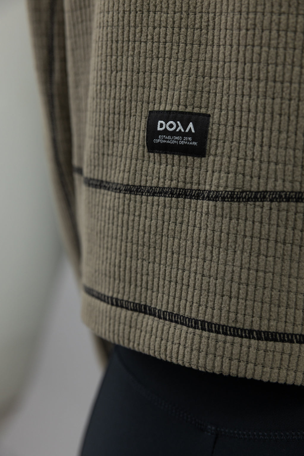 DOXA RUN ApS WNS THERMAL GRID LS Tee LS Earth 40