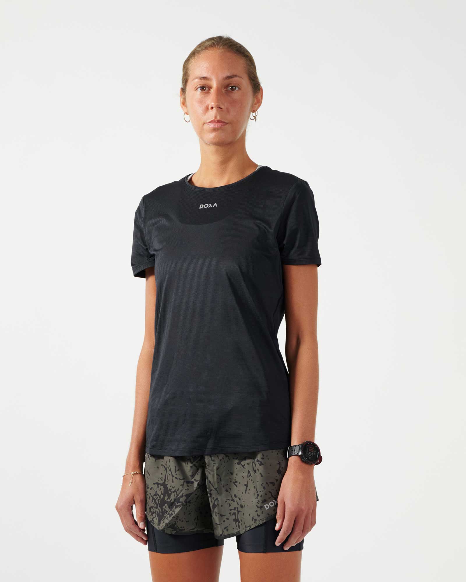 DOXA RUN ApS Womens Tara Tee Tee SS Black 02